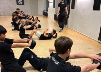 Safe in the City _ Selbstverteidigung Teenager